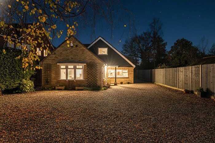 3 Bedroom Bungalow For Sale In Victoria Road, Mortimer Common, Reading, Berkshire, RG7