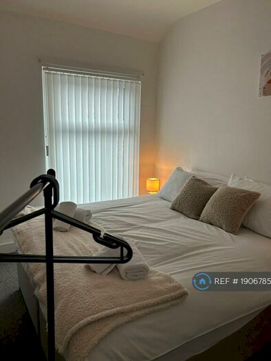 3 Bedroom Terraced House To Rent In Borough Street, Port Talbot, SA12