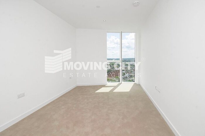 1 Bedroom Flat To Rent In Sky Gardens, Nine Elms, SW8