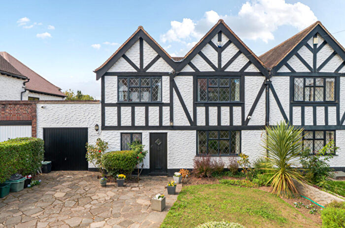 4 Bedroom Semi Detached House For Sale In Priory Avenue, Petts Wood, Orpington, BR5