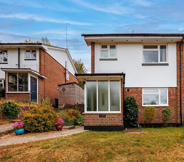 3 Bedroom Semi Detached House For Sale In Western Road, Crowborough, TN6