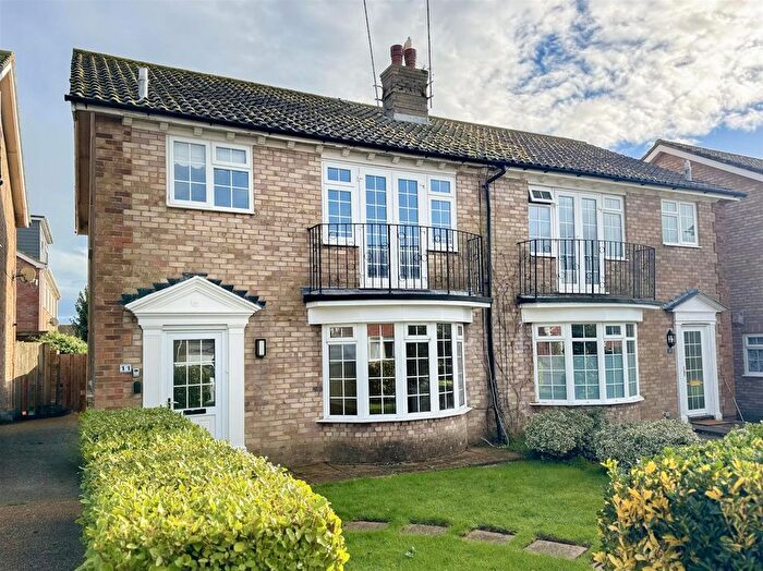 3 Bedroom Semi-Detached House To Rent In Frant Avenue, Bexhill-On-Sea, TN39