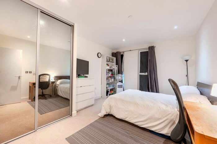 2 Bedroom Flat For Sale In Hatton Road, Alperton, Wembley, HA0