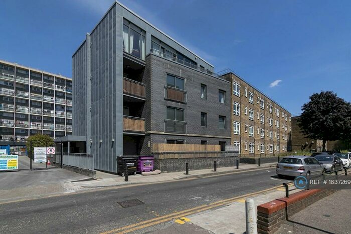 2 Bedroom Flat To Rent In Headlam Street, London, E1