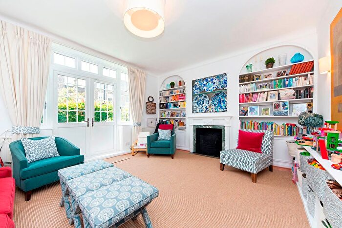 5 Bedroom Detached House To Rent In Astell Street, SW3