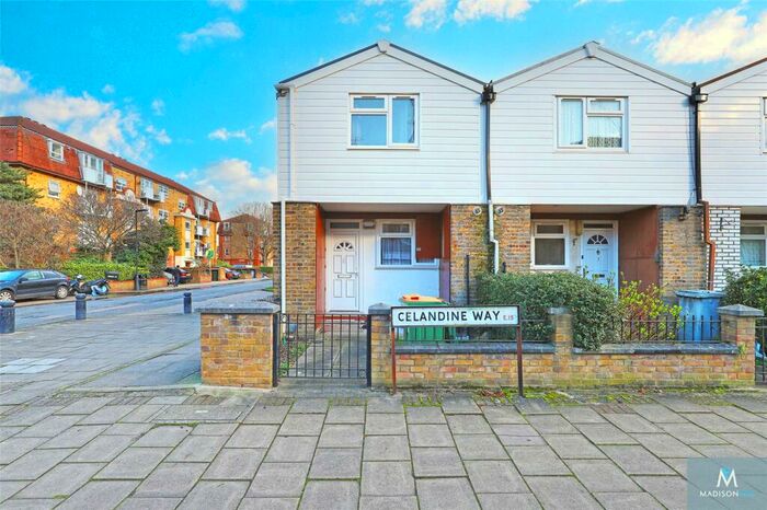 3 Bedroom House To Rent In Celandine Way, London, E15