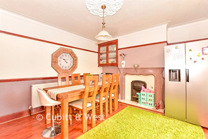 4 Bedroom Semi-Detached House For Sale In Merrivale Road, Portsmouth, Hampshire, PO2