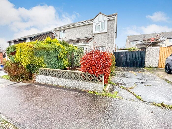 2 Bedroom Semi Detached House For Sale In Hawthorn Way, Threemilestone, Truro, TR3