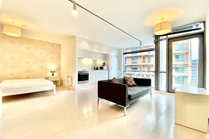 Apartment To Rent In Manor Mills, Ingram Street, Leeds, West Yorkshire, LS11