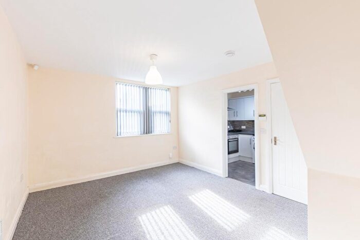 1 Bedroom Flat To Rent In Monk Bridge Road, Meanwood, Leeds, LS6