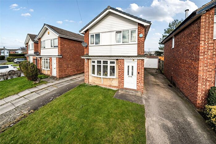 3 Bedroom Detached House For Sale In Stone Brig Green, Rothwell, Leeds, West Yorkshire, LS26