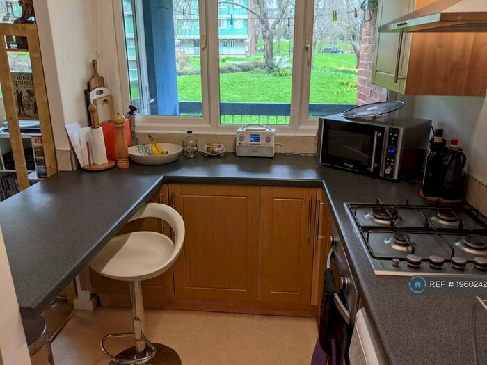1 Bedroom Maisonette To Rent In Club Garden Road, Sheffield, S11