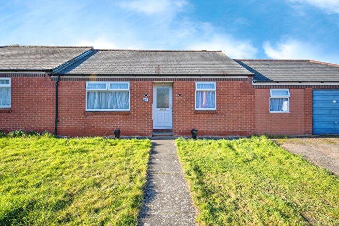 3 Bedroom Bungalow For Sale In Woodward Avenue, Stowmarket, Suffolk, IP14