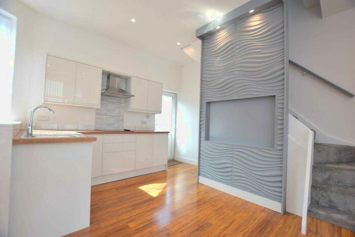 2 Bedroom End Of Terrace House To Rent In Orders Lane, Kirkham, PR4