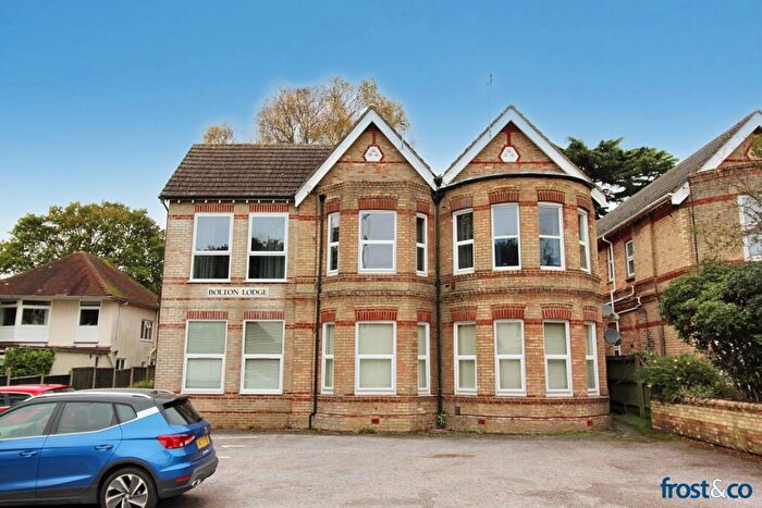 2 Bedroom Flat To Rent In Balmoral Road, Lower Parkstone, BH14