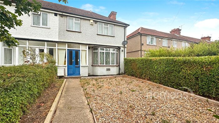 3 Bedroom Semi-Detached House For Sale In Sipson Road, Sipson, West Drayton, UB7