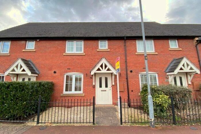 2 Bedroom Town House To Rent In Highland Drive, Loughborough, LE11