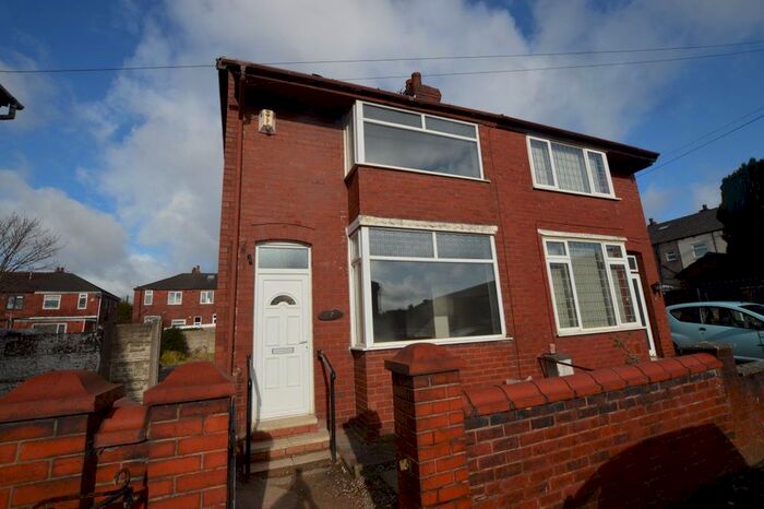 2 Bedroom Semi-Detached House To Rent In Fairfield Avenue, Platt Bridge, Wigan, WN2