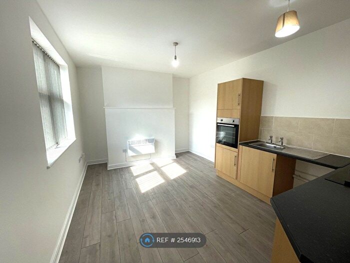 1 Bedroom Flat To Rent In Walsall Road, Cannock, WS11