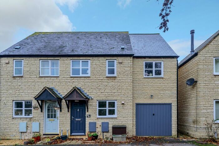 4 Bedroom Semi-Detached House For Sale In Chichester Place, Brize Norton, Carterton, Oxfordshire, OX18