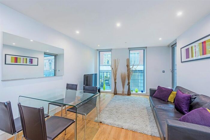 2 Bedroom Flat For Sale In Rochester Row, Westminster, London, SW1P