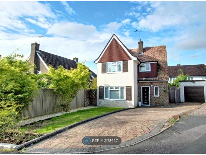 3 Bedroom Detached House To Rent In Turners Mill Road, Haywards Heath, RH16