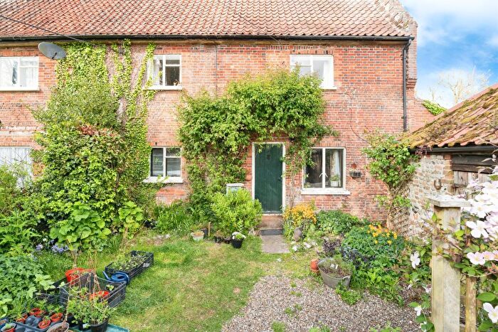 1 Bedroom Cottage For Sale In Church Street, Plumstead, Norwich, NR11