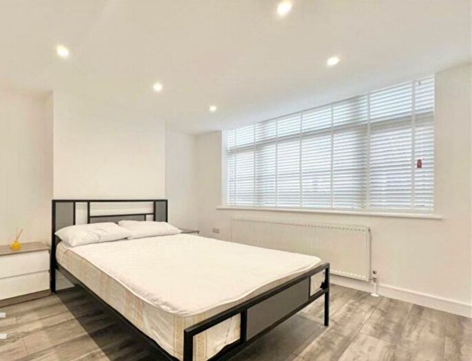 1 Bedroom Flat To Rent In Ground Floor Apartment Ridgway Road, Luton, LU2