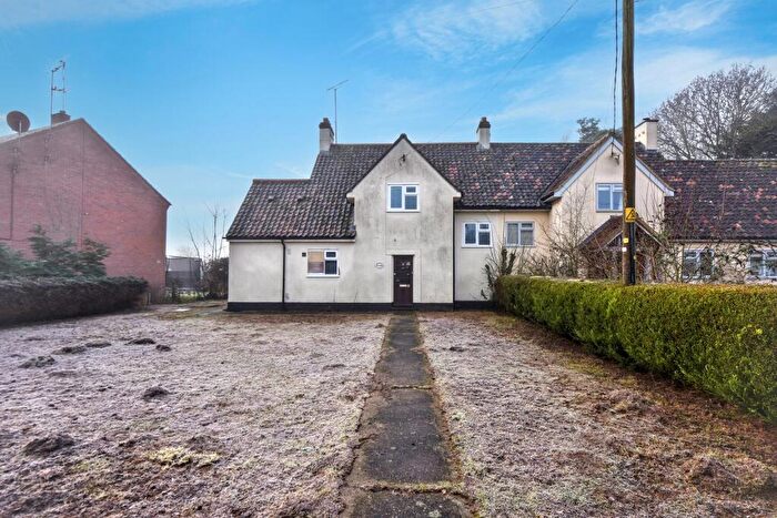 3 Bedroom Semi-Detached House For Sale In Brookside, Suffolk, IP13