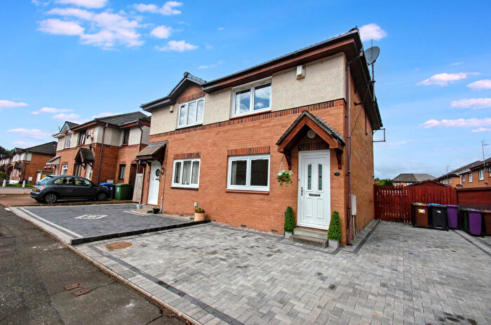 2 Bedroom Semi-Detached House For Sale In Ben Vorlich Drive, Glasgow, City Of Glasgow, G53