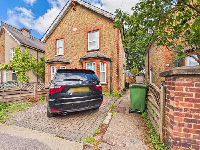 3 Bedroom Semi Detached House To Rent In Red Lion Road, Surbiton, KT6
