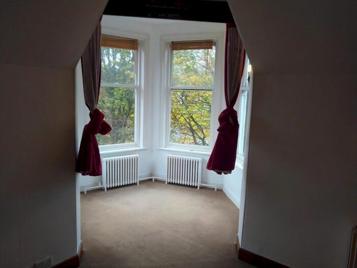 2 Bedroom Flat To Rent In - Lancaster Road, Harrogate, HG2