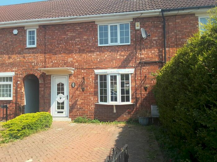 3 Bedroom Terraced House To Rent In The Fairway, Moorends, Doncaster, DN8