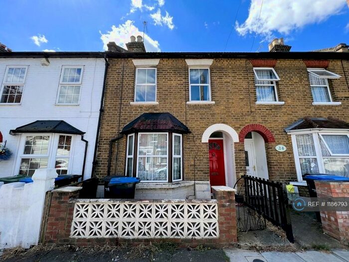 4 Bedroom Terraced House To Rent In Beamish Road, London, N9