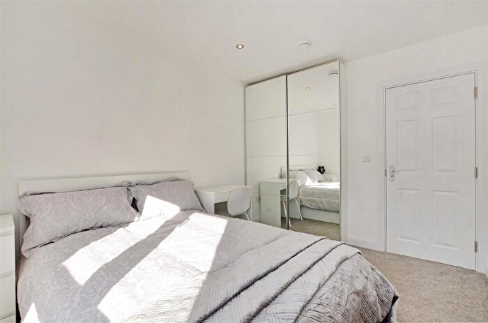 2 Bedroom Apartment To Rent In Gordon Road, Sheffield, S11