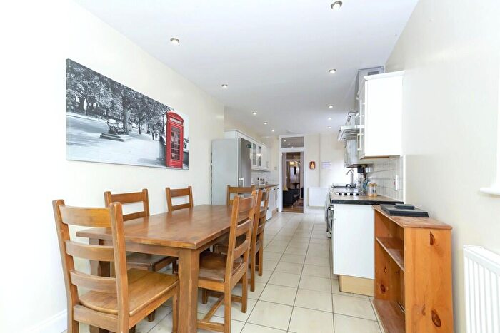 5 Bedroom Terraced House To Rent In Harrow Road, West End, Leicester, LE3