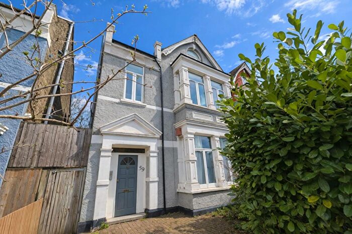 1 Bedroom Flat To Rent In St Paul`S Avenue, Willesden Green, NW2