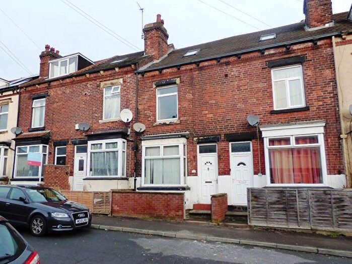 3 Bedroom Terraced House To Rent In Vermont Street, Leeds, LS13