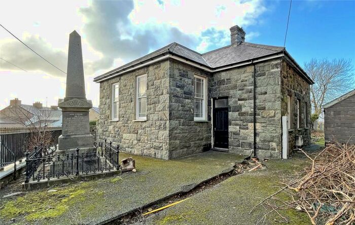 2 Bedroom Detached House For Sale In Bethel, Caernarfon, Gwynedd, LL55