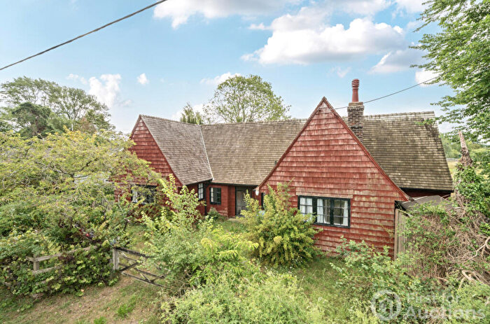3 Bedroom Bungalow For Sale In Mill Street, Islip, Kidlington, OX5