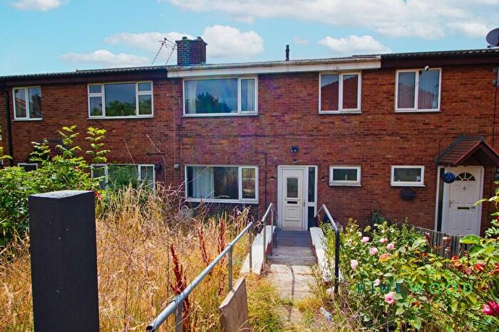 3 Bedroom Terraced House For Sale In Hazelby Road, Creswell, S80