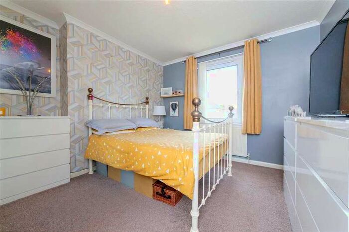 2 Bedroom Apartment For Sale In Wishaw Road, Wishaw, ML2