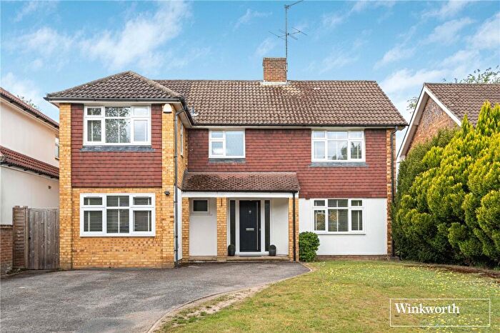 5 Bedroom Detached House For Sale In Oak Tree Close, Virginia Water, Surrey, GU25