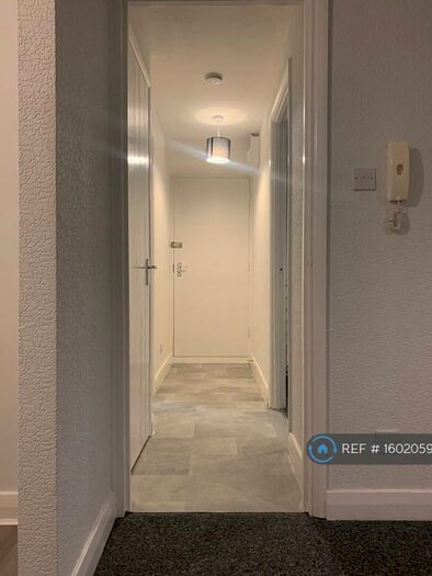 1 Bedroom Flat To Rent In Castle Court, Wellingborough, NN8