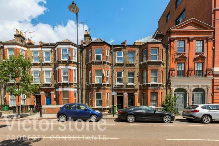 3 Bedroom Flat To Rent In Camden Street, Camden, London, NW1