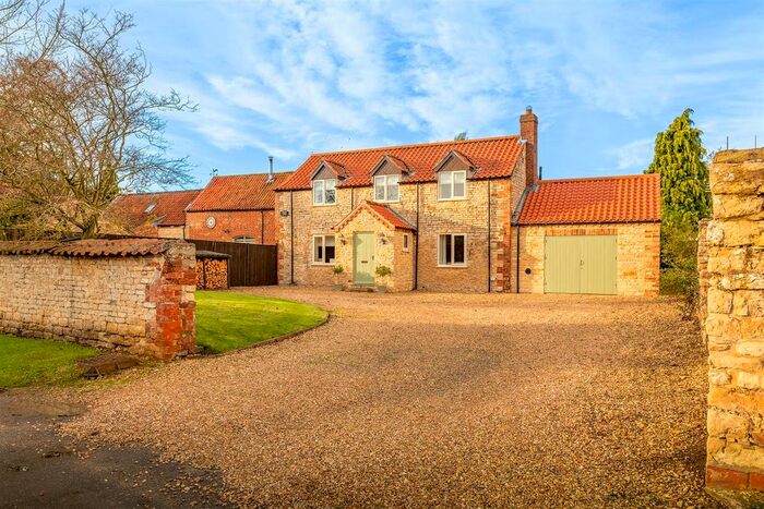 3 Bedroom Property For Sale In Pingle Lane, Bishop Norton, Market Rasen, LN8