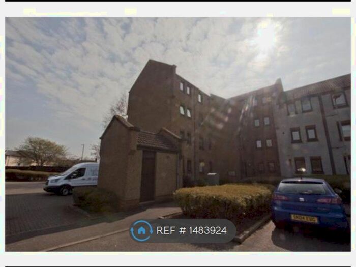 2 Bedroom Flat To Rent In Tulligarth Park, Alloa, FK10