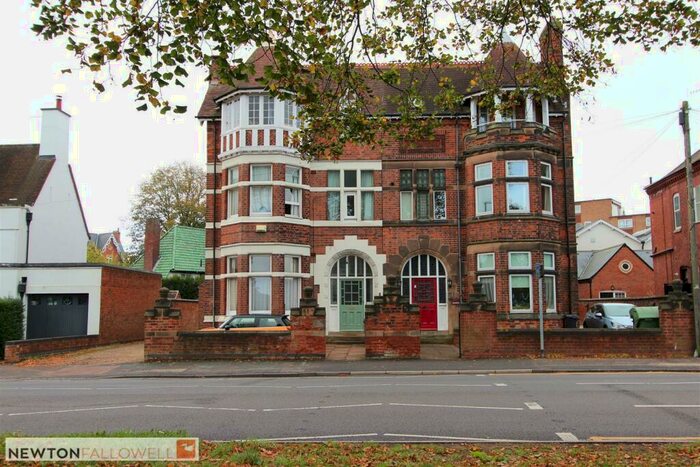 2 Bedroom Flat To Rent In Victoria Park Road, Clarendon Park, Leicester, LE2