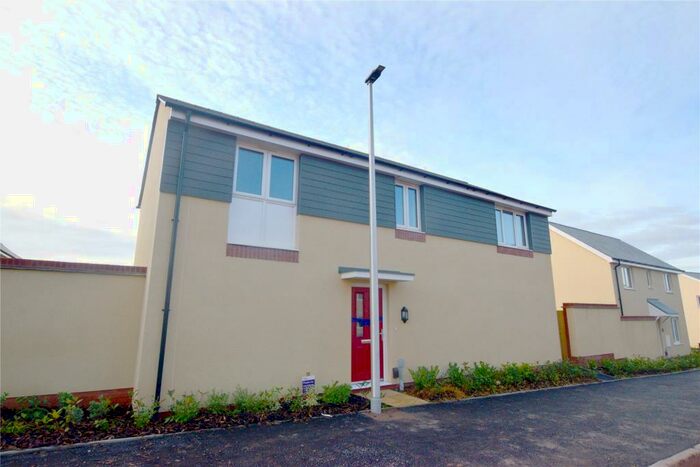 2 Bedroom Apartment To Rent In Cranbrook, Exeter, EX5
