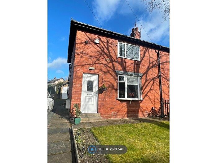 2 Bedroom Semi-Detached House To Rent In Broadgate Crescent, Horsforth, Leeds, LS18